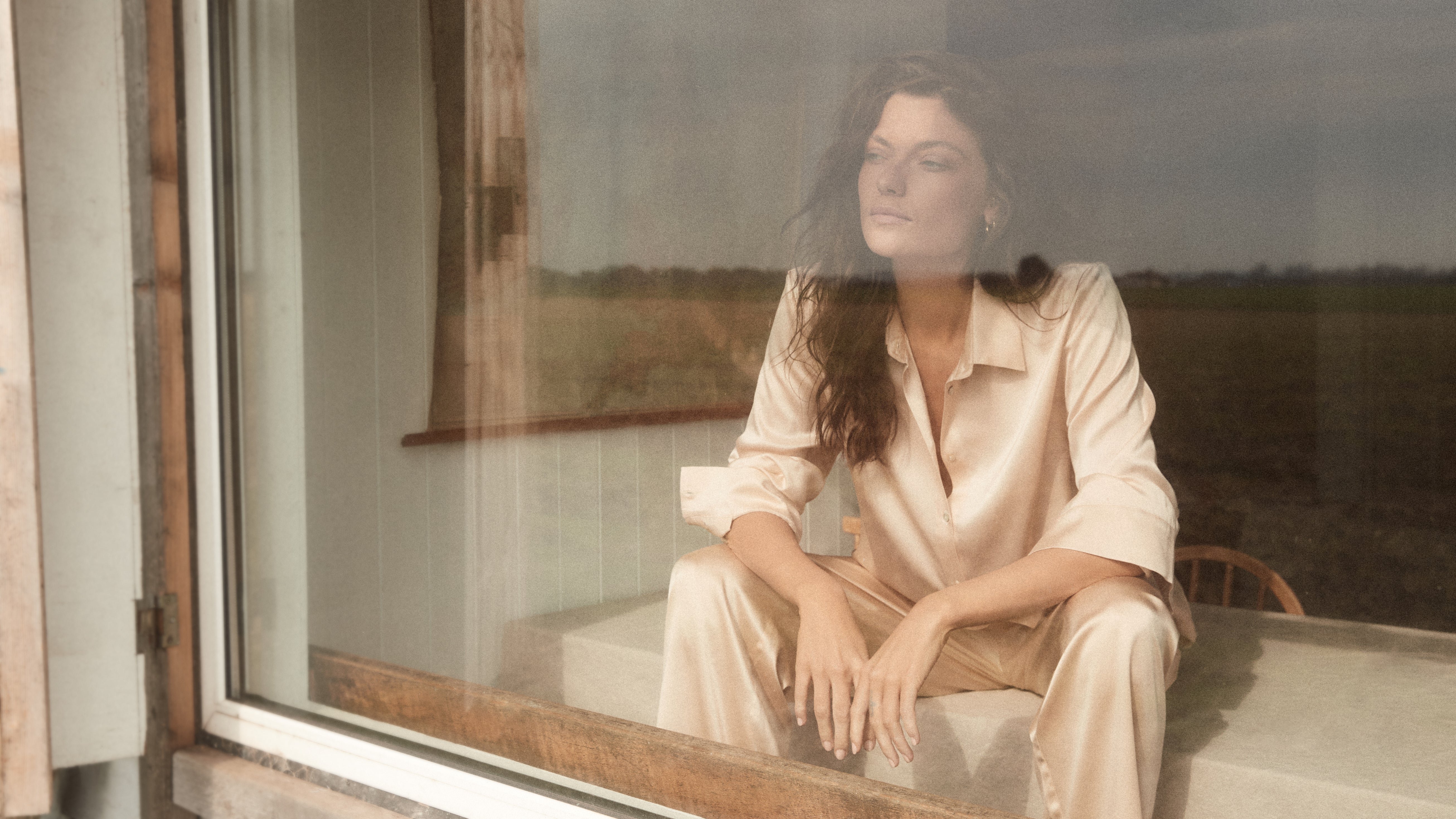 Transform Your Silk Pyjama Top into an Effortless Daytime Ensemble