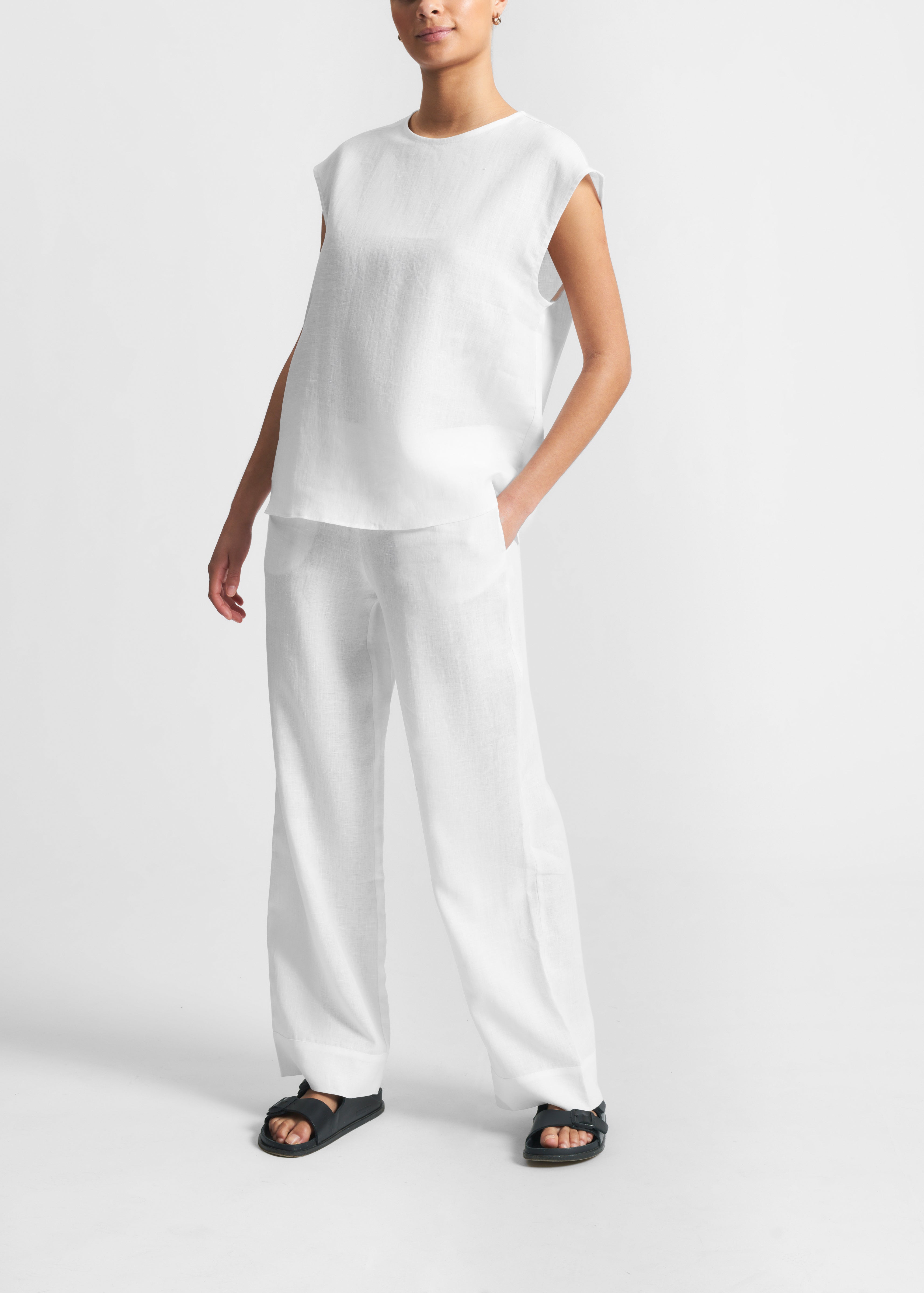 Which 10 shoes, accessories, and styling tricks best flatter each fit of white linen trousers?