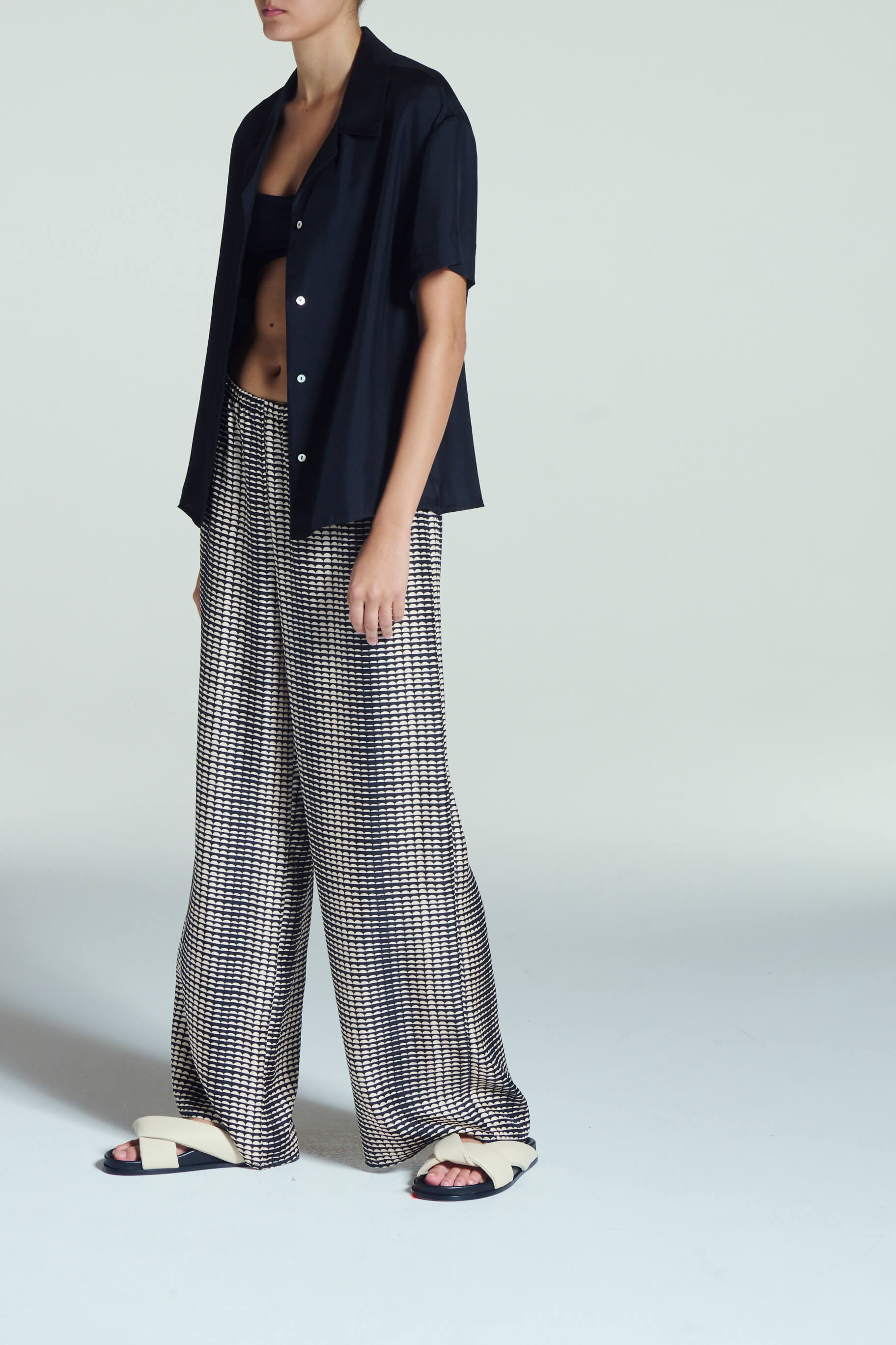 Austin Trouser Solar Noir Silk Twill