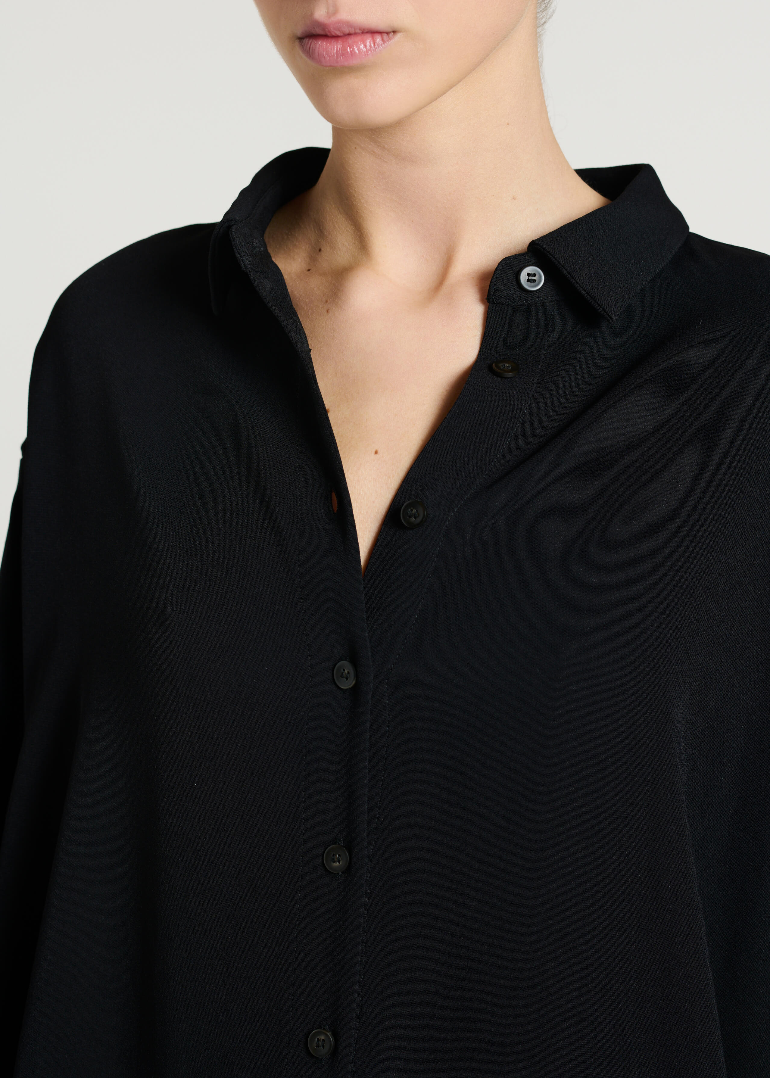Maya Shirt Black Textured Viscose Crepe