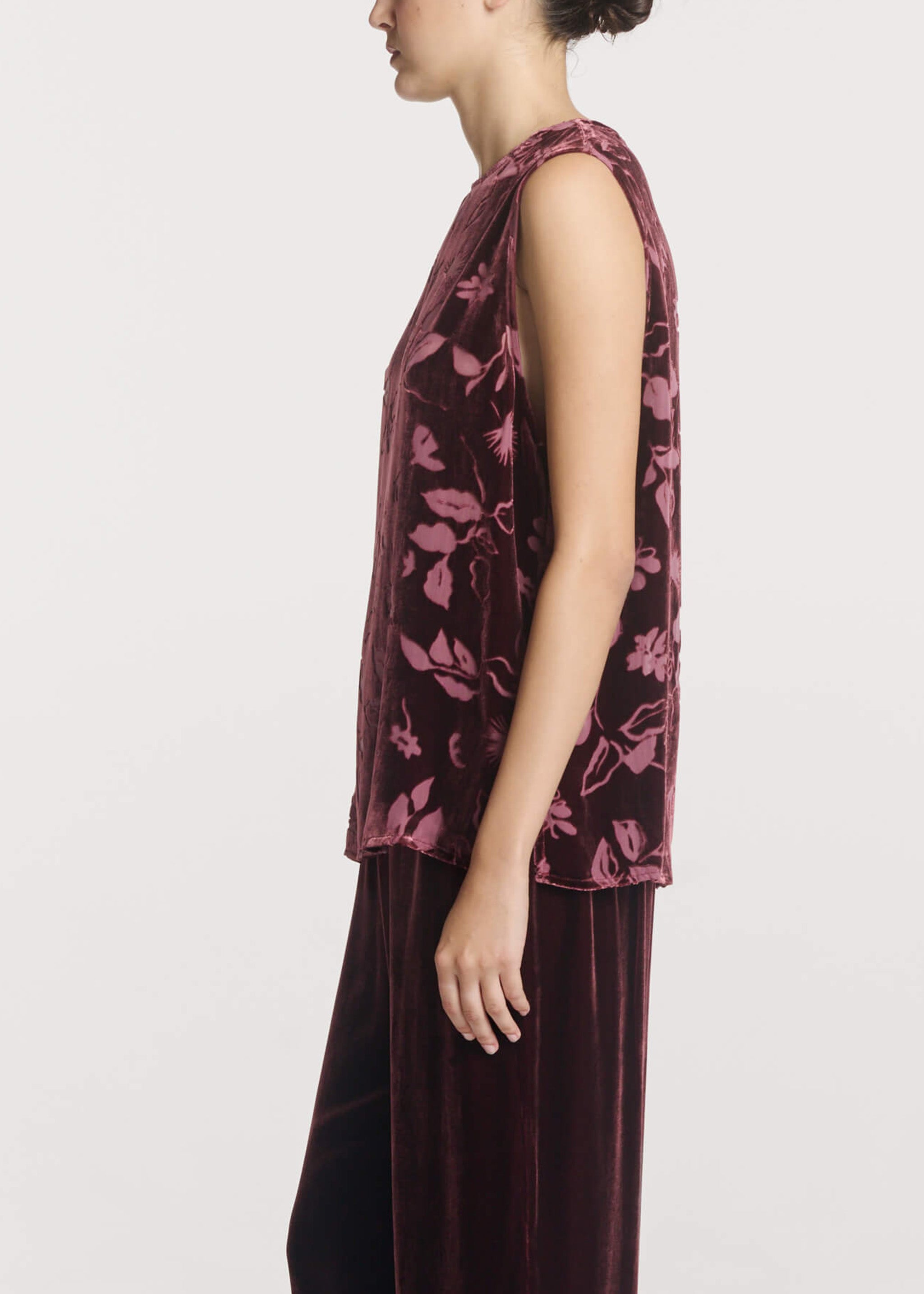 Trento Top Maroon Foliage Devore Velvet