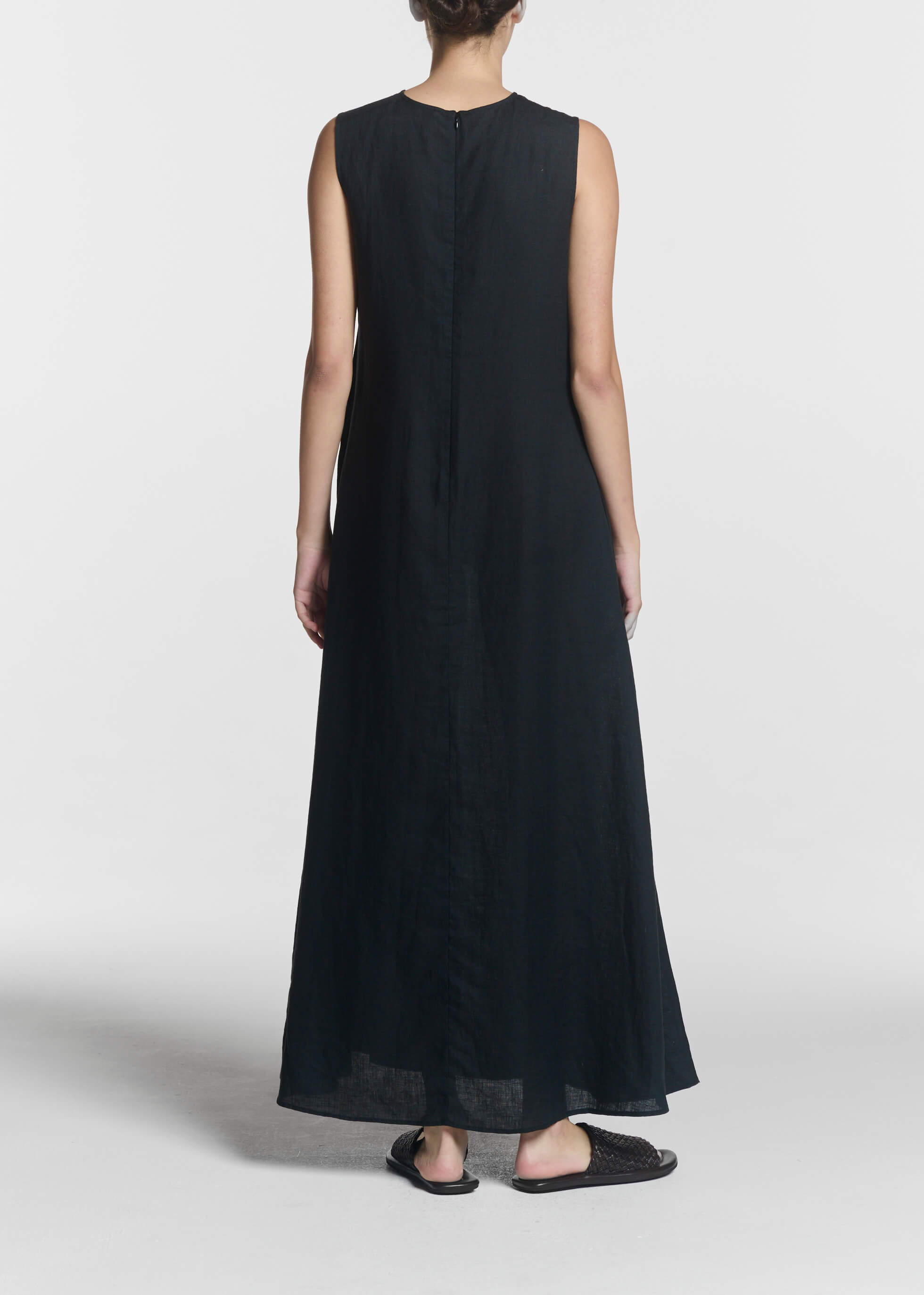 Tallin Maxi Dress Black Linen