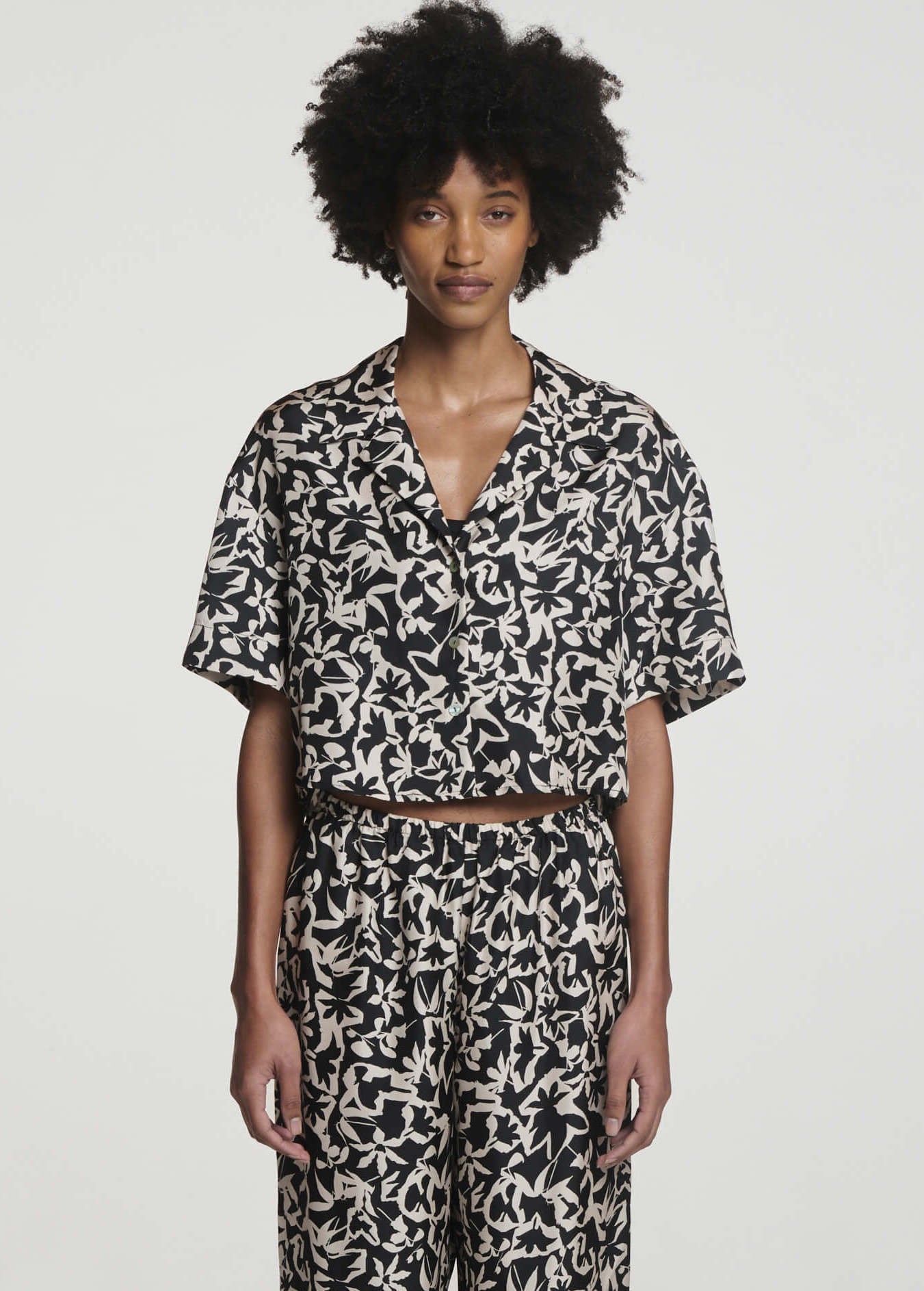 Lincoln Shirt Abstract Garden Black Silk Twill