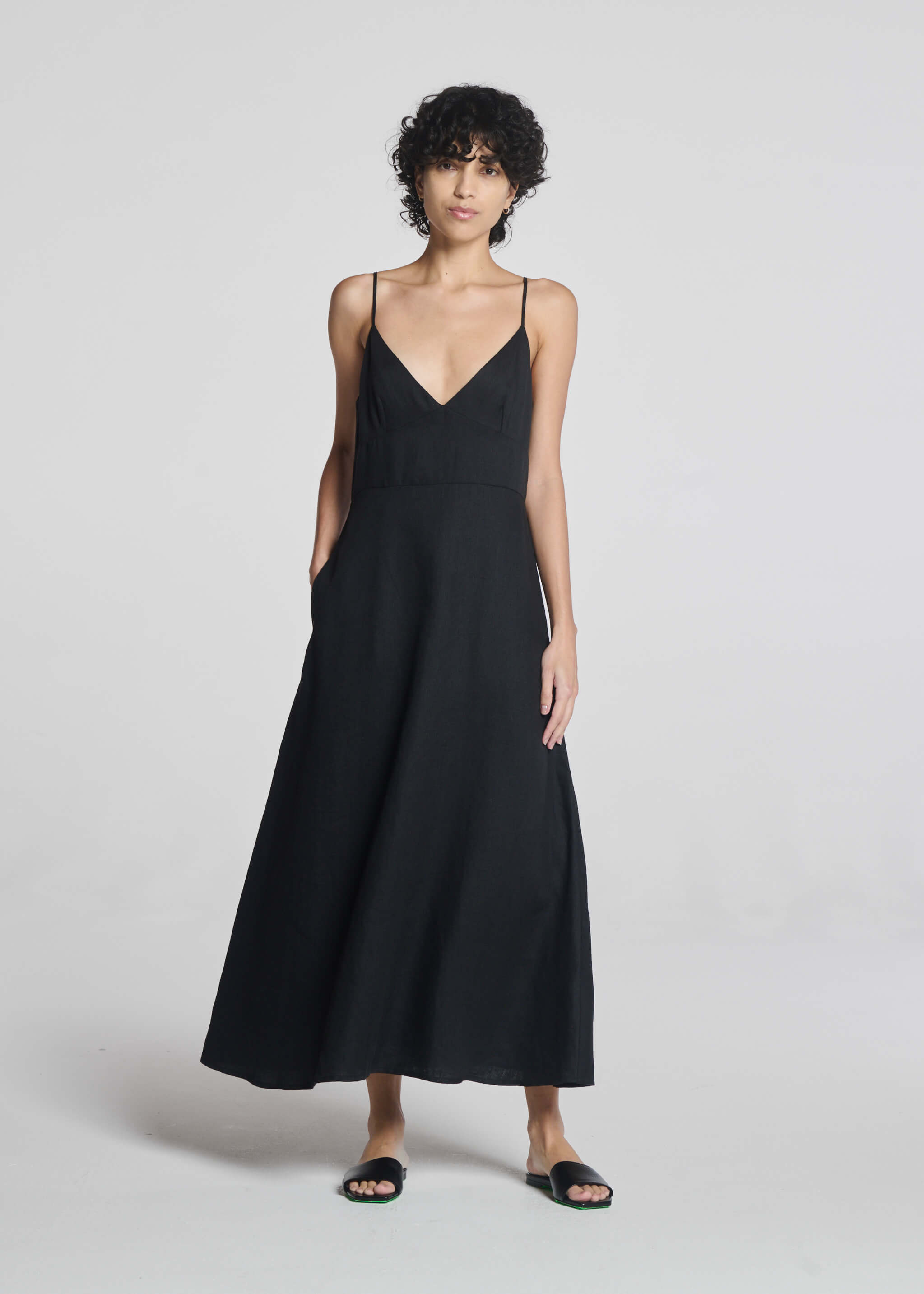 Ida Dress Black Heavy Linen