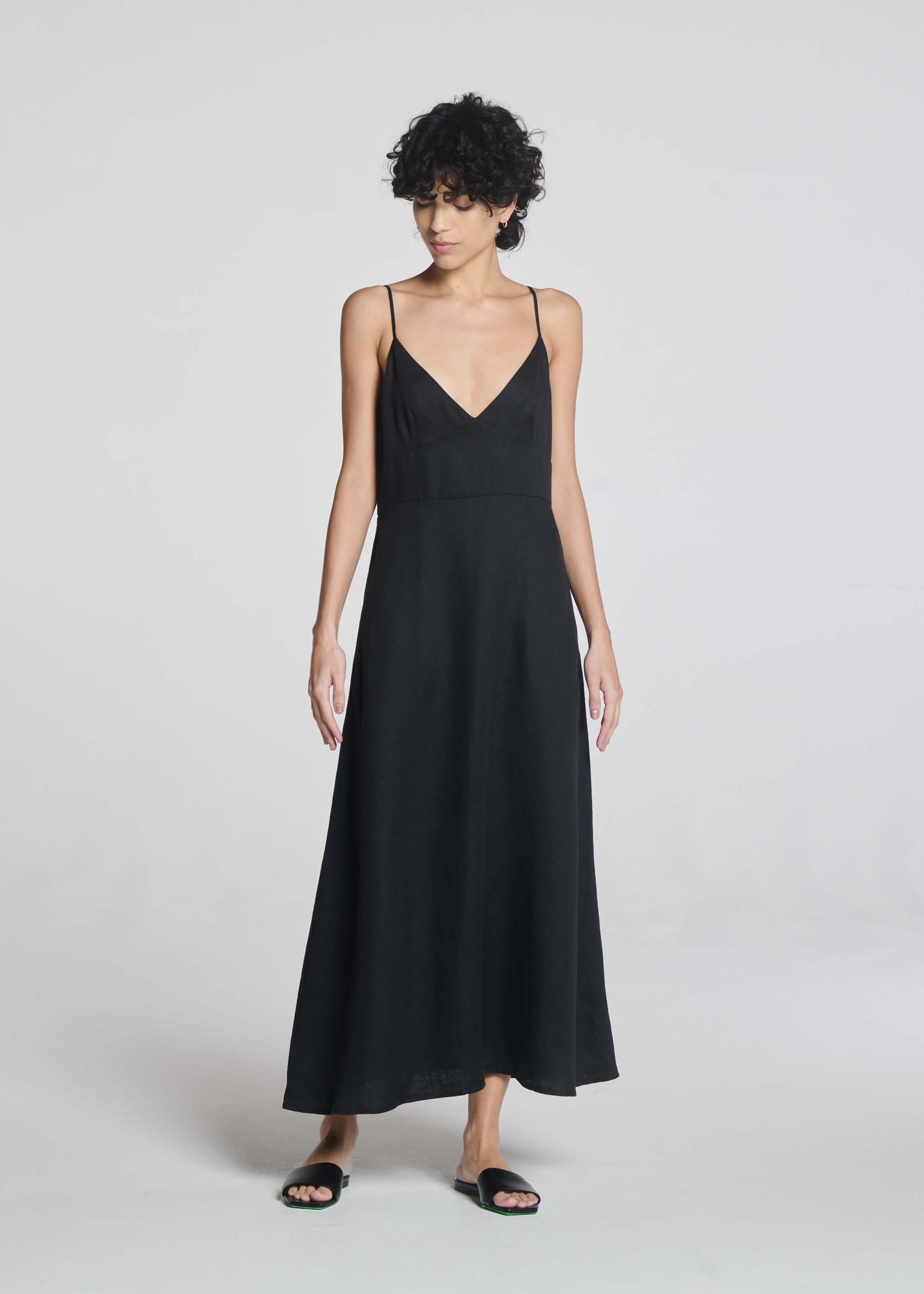 asceno linen dress Ida Black Heavy Sydney Sweeney Sparks More sleeveless bodice and a VENDOR COLOR-RA Size:2X (18-20)