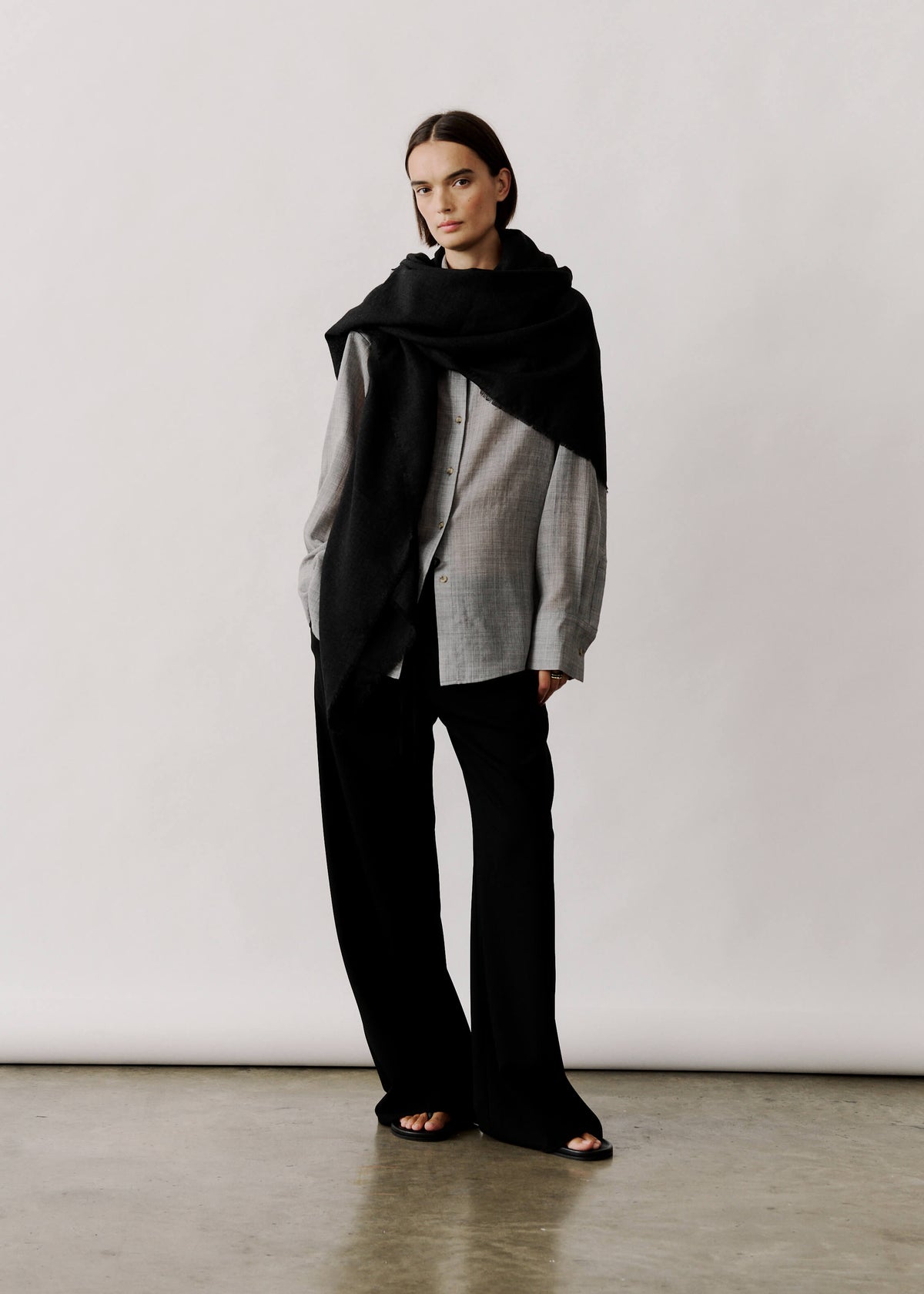 Scarf Charcoal 100% Virgin Wool