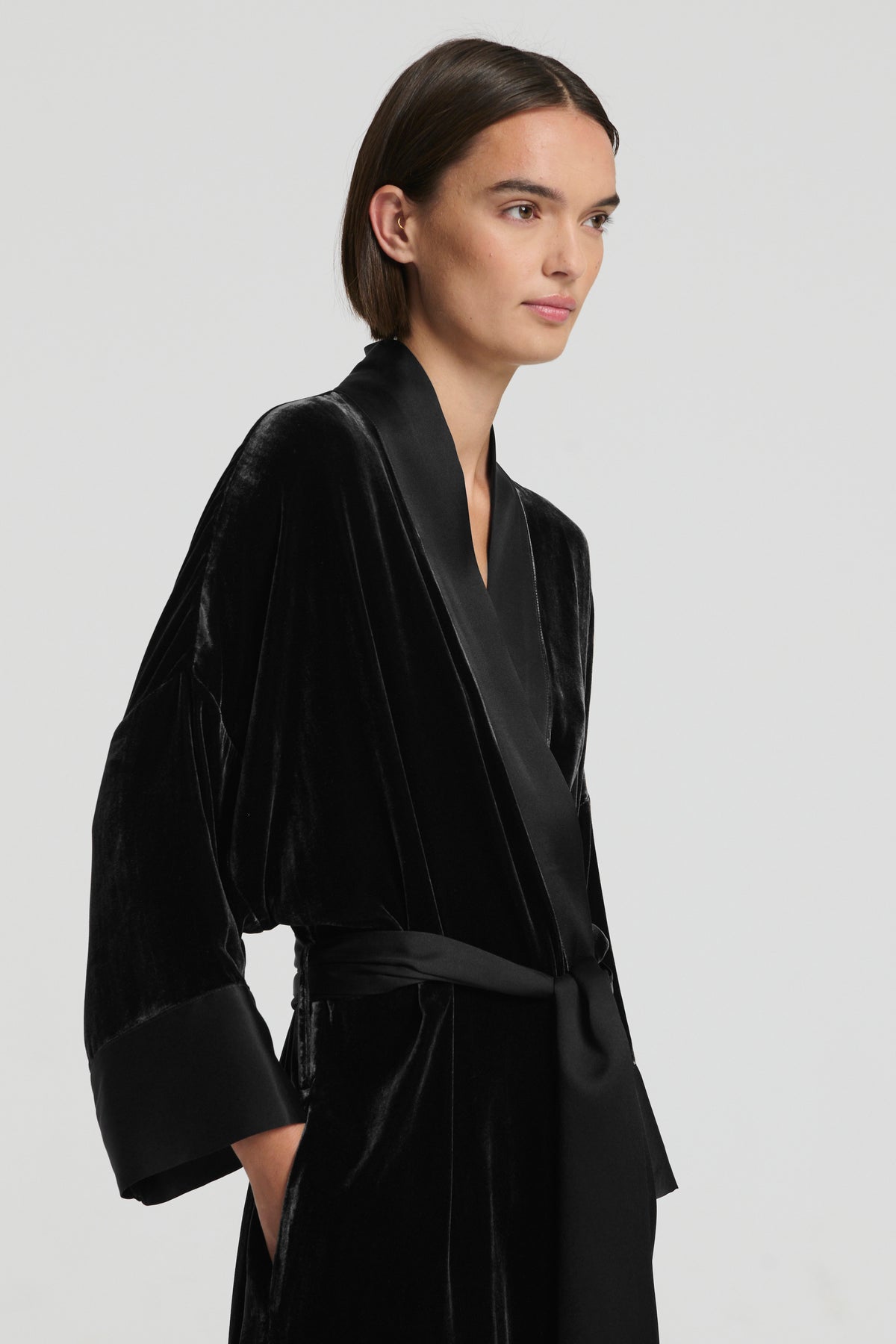 Lugano Robe Black Silk Velvet