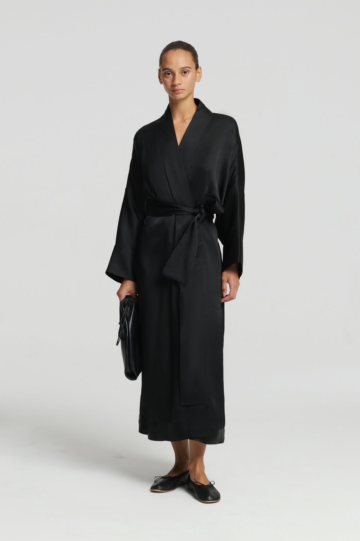 Lugano Robe Black Silk Satin