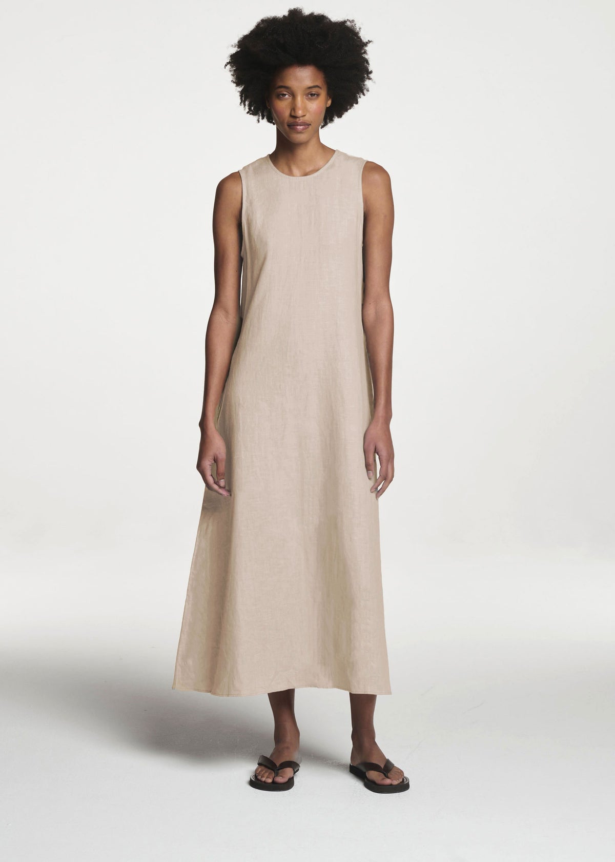 asceno linen dress Siena Heathered Sand FIRST DAY OF SPRING beige wedding dress and a low scoop Color:Navy Storm