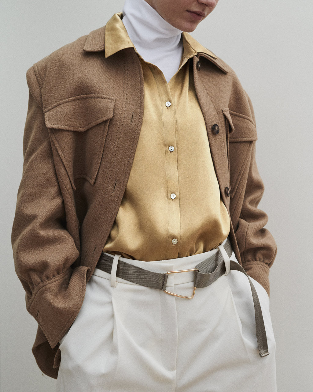 10 Ways to Blend Satin, Linen and Knits for Effortless, Polished Style