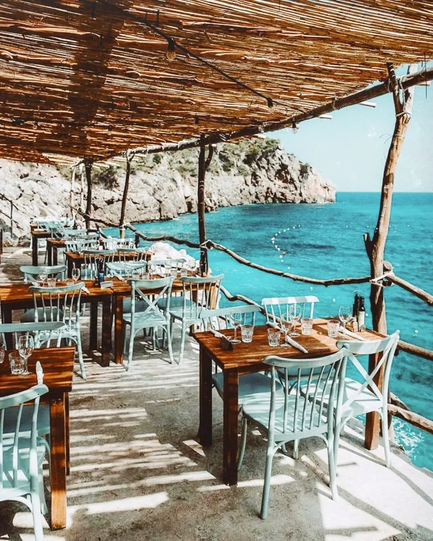 Deia Travel Guide
