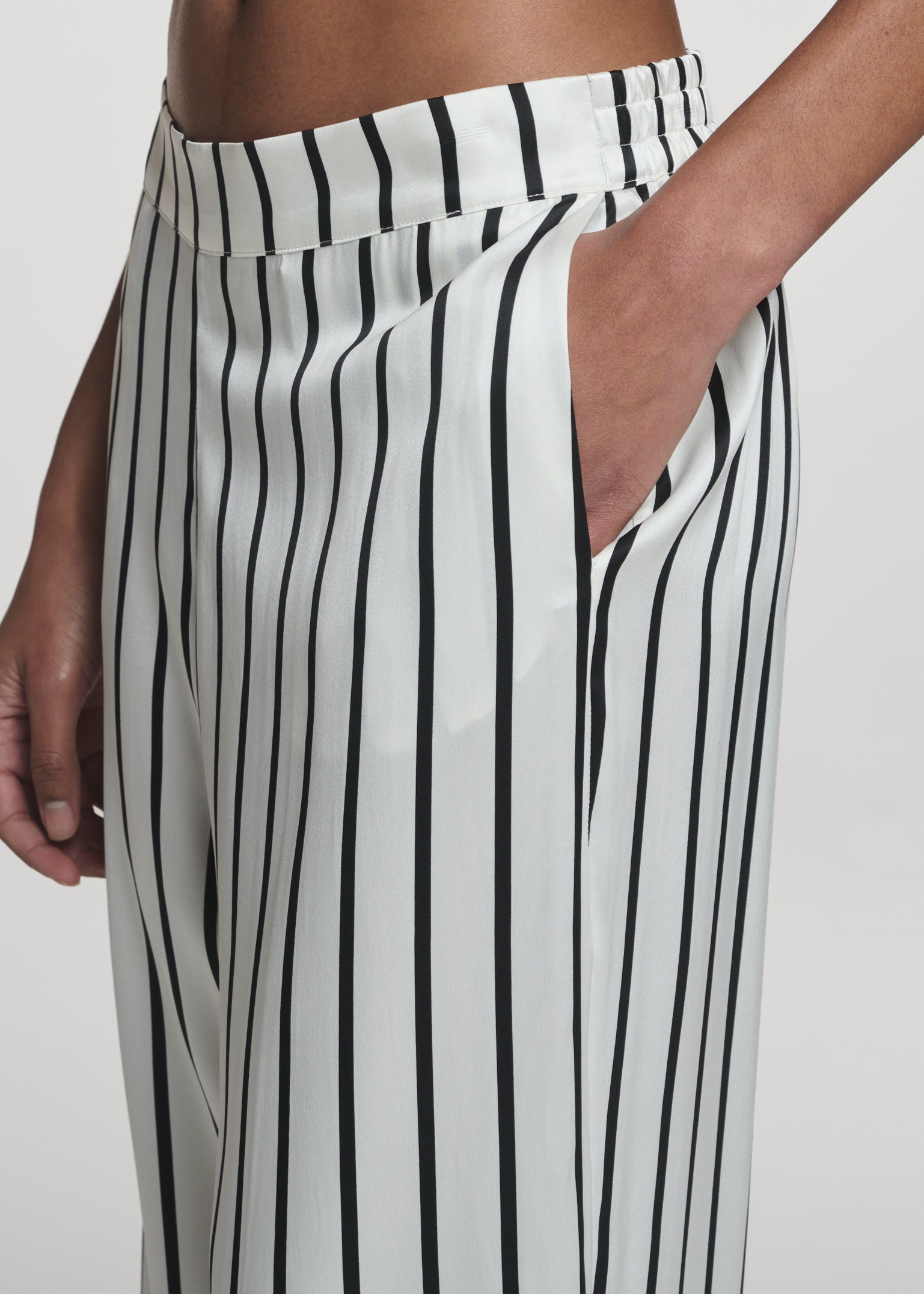 London Trouser Jet Black Silk