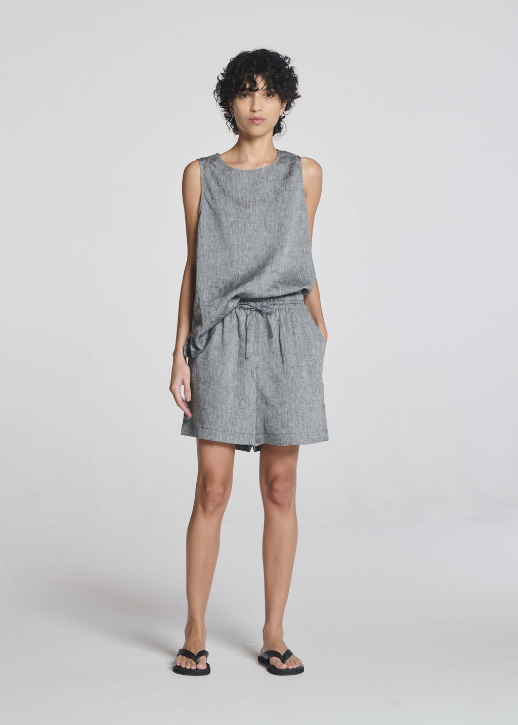 Boston Short Heathered Linen