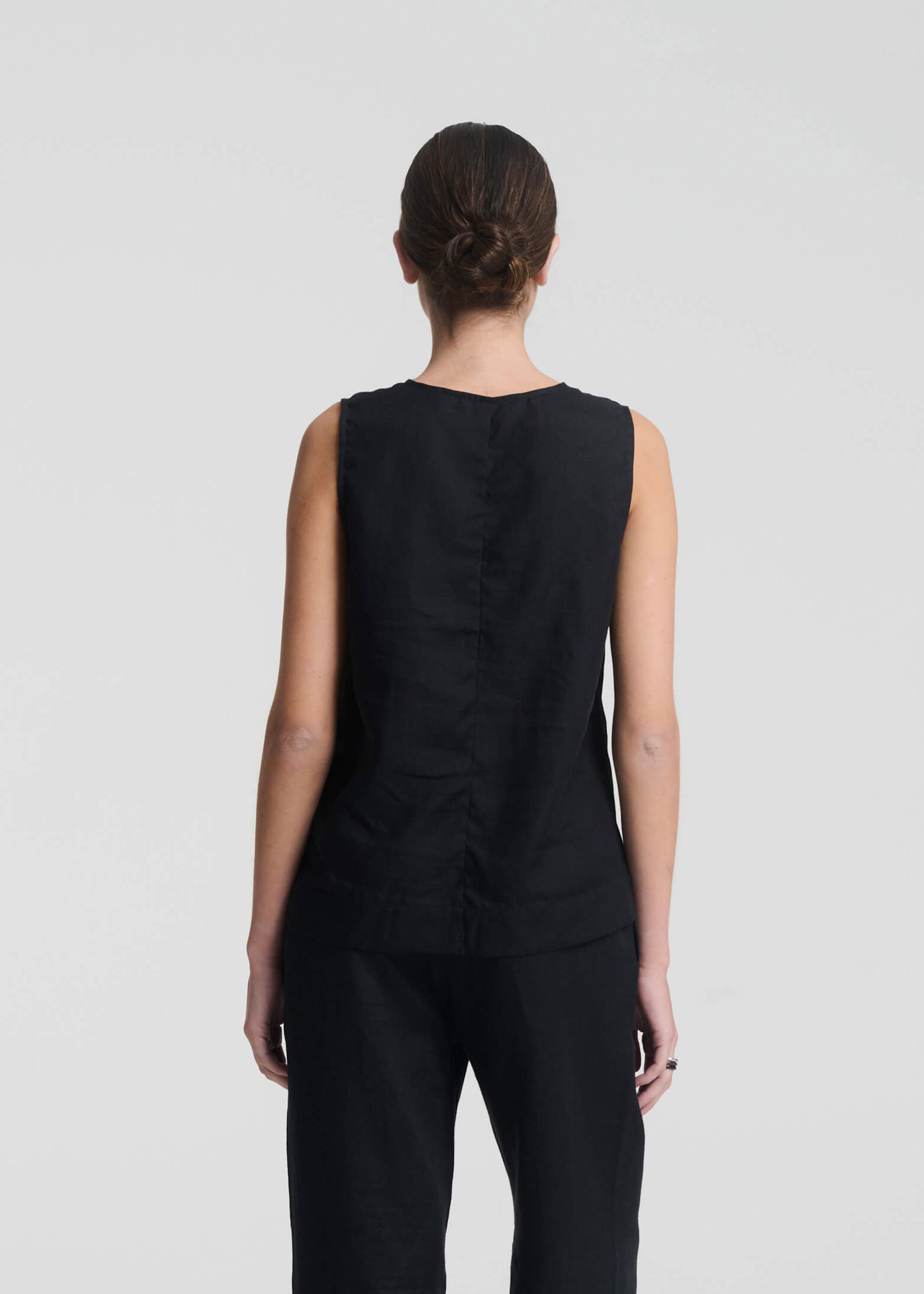 Phoebe Top Black Linen