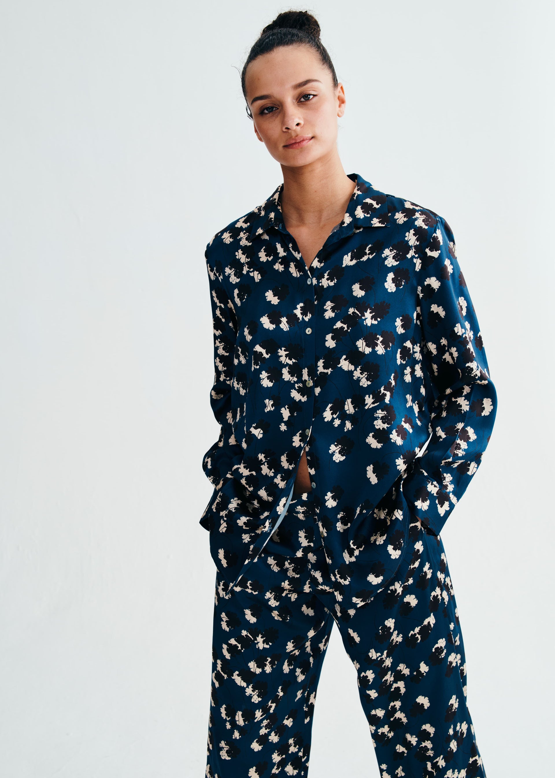 London Geranium Navy Silk Charmeuse Pyjama Bottom