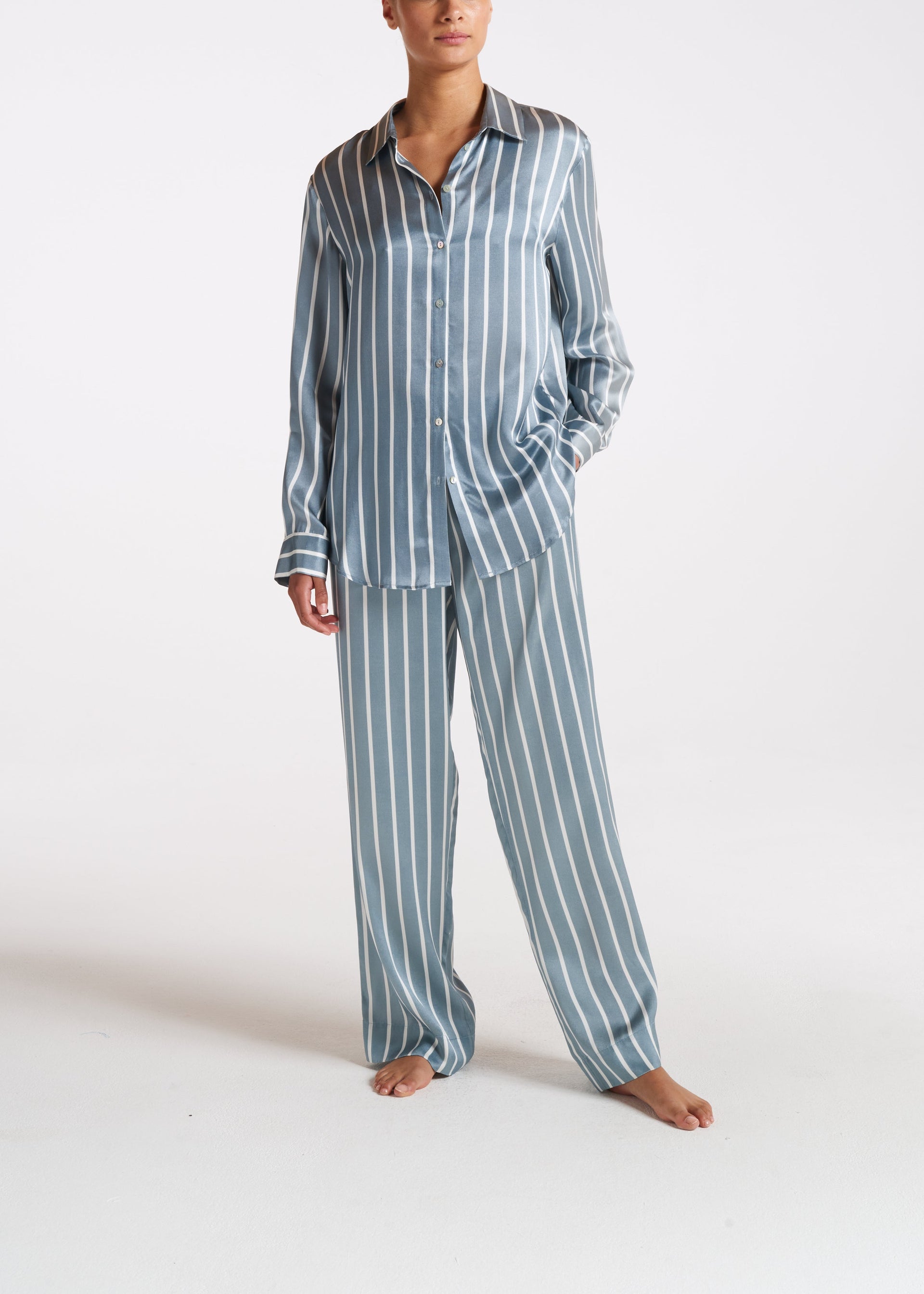 London Pyjama Top Dust Blue Silk