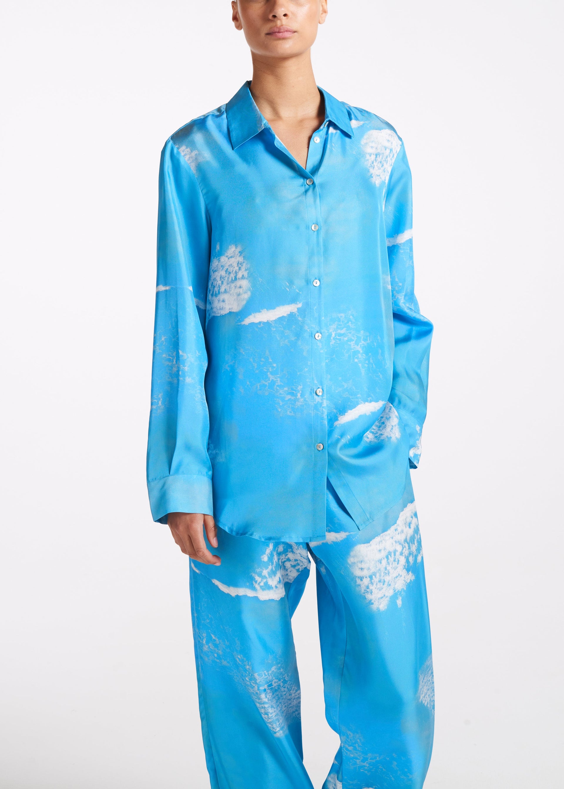 Louis Vuitton Monogram Wave Pajama Shirt Blue. Size 36